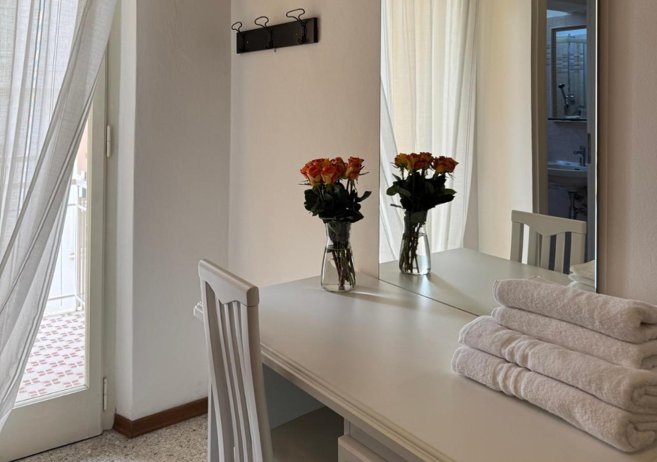 Hotel Riviera Nuova Gestione Каттоліка Екстер'єр фото